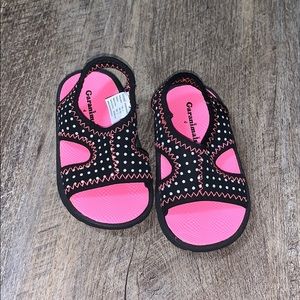 Little girls sandals sz4